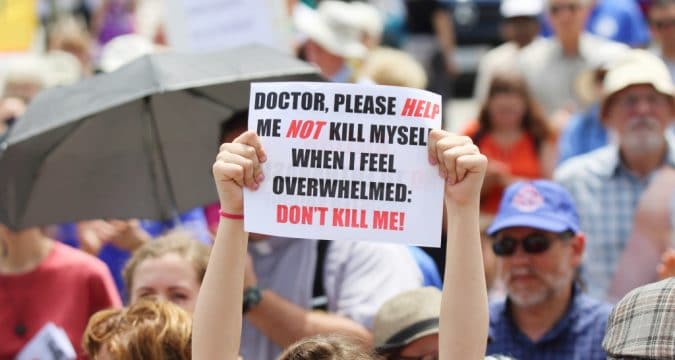 Religious leaders sign declaration against euthanasia