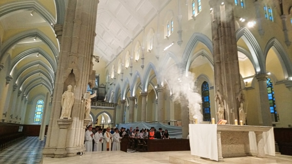 Cathedral opens for Mass after renovations