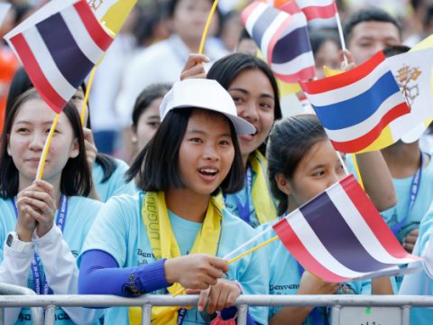 In Thailand pope reaches out to young people and urges help for the downtrodden