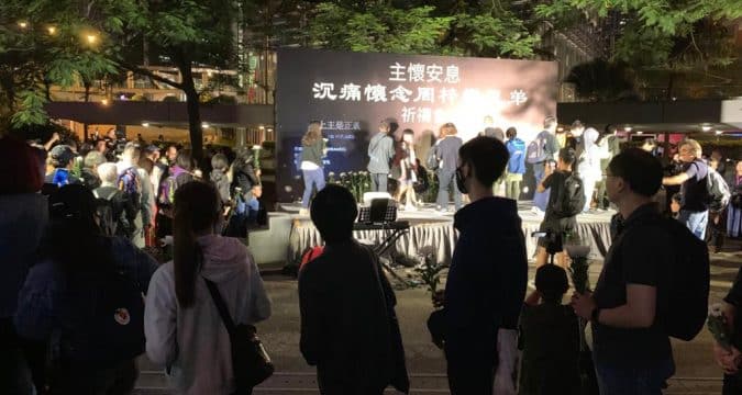 Thousands attend prayer service to mourn dead student