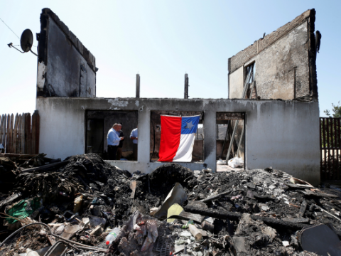Christmas fires gut homes in Chile