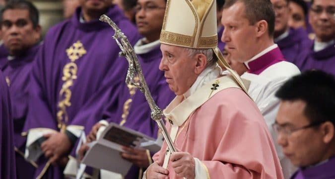 Pope Francis celebrates Simbang Gabi Mass for Rome’s Filipino community