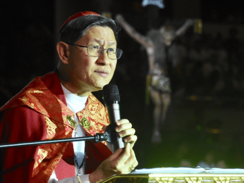 Cardinal Tagle bids farewell to hometown