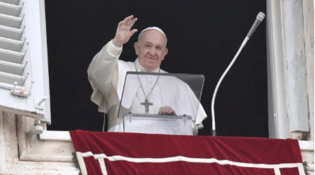 ‘Never engage in dialogue with the devil’ pope says during Sunday Angelus