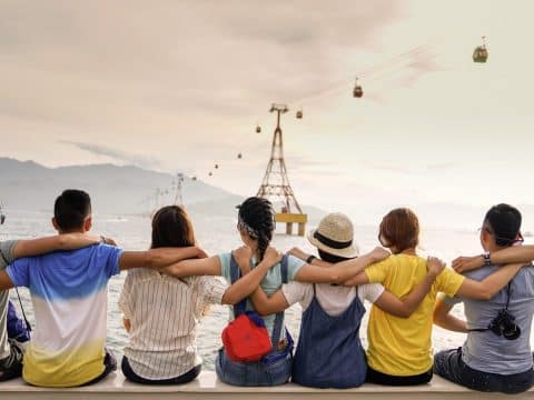 How to maintain long term friendship?