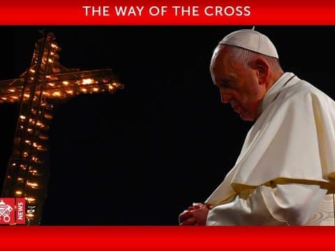 Easter Vigil Mass celebrated by Pope Francis, 02:55am, April 12, Hong Kong time (7.55pm, April 11, Rome)