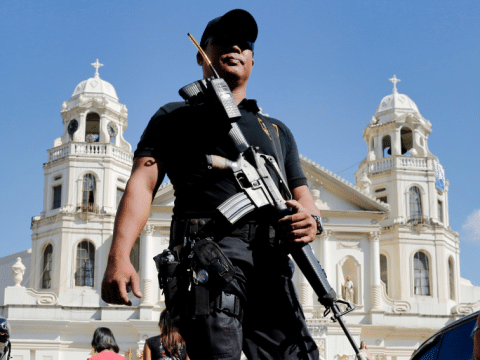 Philippine police shoot and kill quarantine violator in Manila
