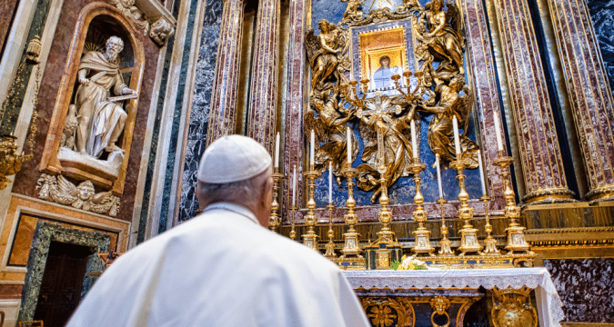 Pope composes prayers for end of pandemic to be recited after rosary