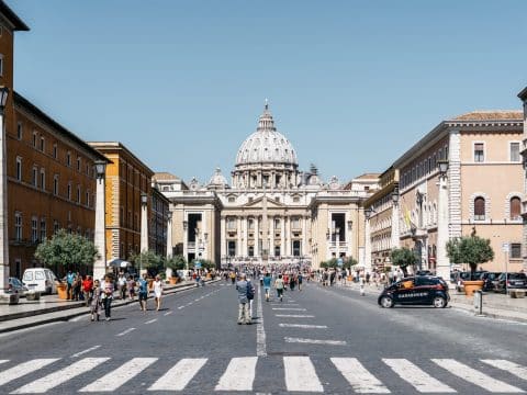 Pope names commissioner for oversight of St. Peter’s Basilica