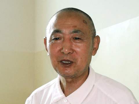 China bishop refuses to ban children from church