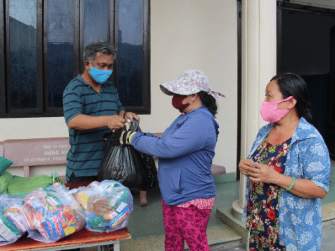 Vatican envoy praises Vietnam Catholics’ pandemic response