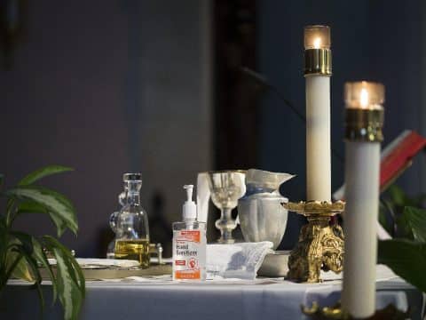 Priests may celebrate up to four Masses on Christmas and feast days