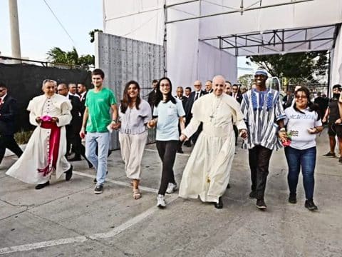 Young people have lessons to teach the Church pope says