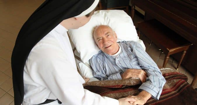 Vatican reaffirms clarifies Church teachings on end-of-life care