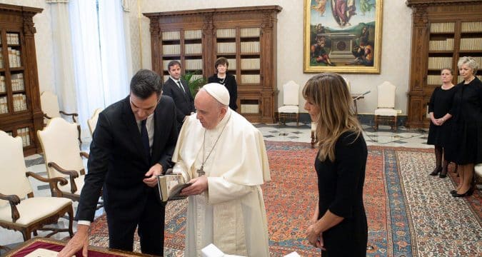 Pope warns Spanish prime minister of rise of nationalism and ideology