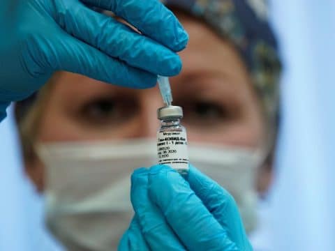 Philippine bishops warn over Russian vaccine deal