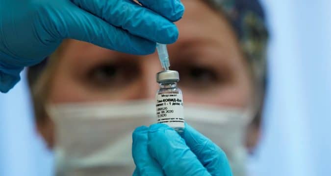 Philippine bishops warn over Russian vaccine deal