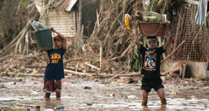 Typhoon-hit diocese begs for clean water