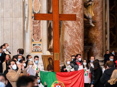 Make God’s dreams come true pope tells young people
