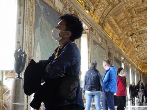 Vatican shuts down museums as Covid-19 cases rise in Italy