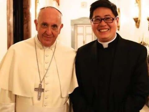 Pope names Filipino priest papal chaplain