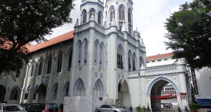 App mandatory for entering Singapore’s churches