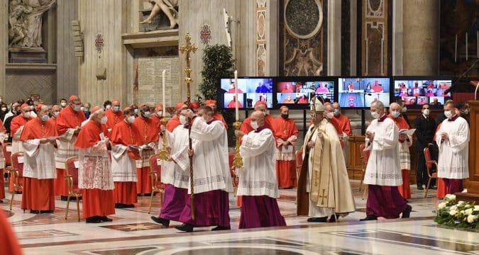 Pope hands red hat to 13 at consistory