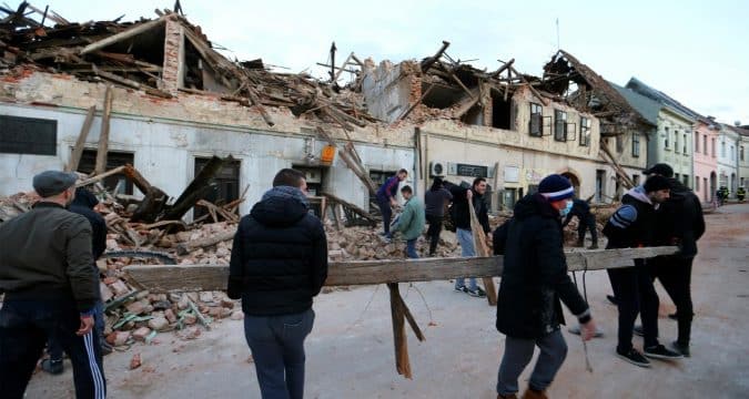 Pope prays for victims of earthquake in Croatia
