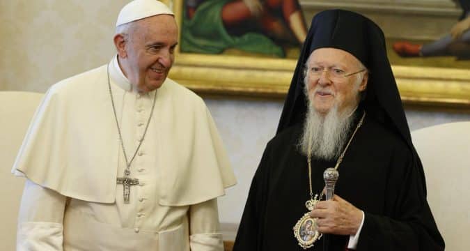 Religious leaders must be example of respect and cooperation pope says