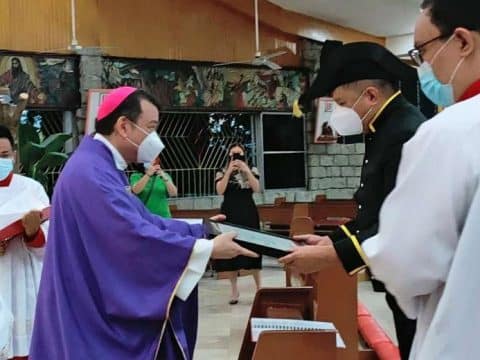 Papal award for Filipino engineer