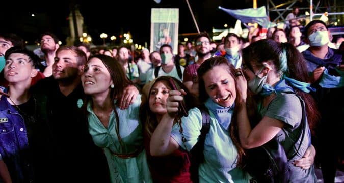 Argentina legalises abortion