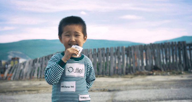 Well supplies clean water to Mongolian families