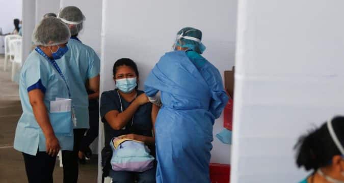 Peru’s bishops indignant over Covid-19 vaccine scandal