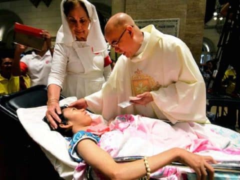 Bishop appeals to Filipino families to care for the sick
