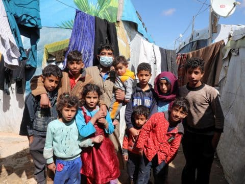 Ministry to families must meet real needs, pope says