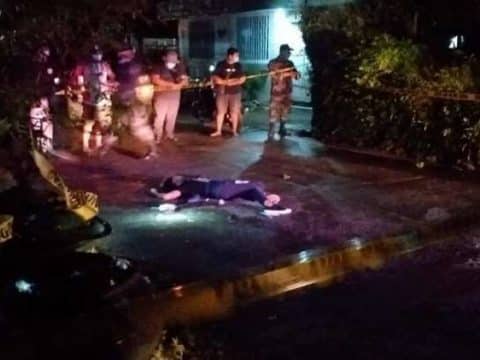 Philippine mayor shot dead by police