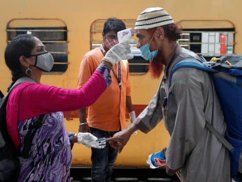 Bishops set day of prayer as pandemic deaths spiral in India