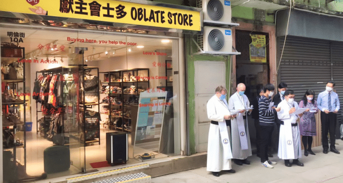 Oblates open a store to benefit the poor