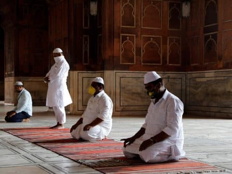 Vatican message for Ramadan: be bearers of hope