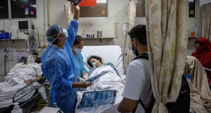 Caritas-Hong Kong donates funds to south Asia