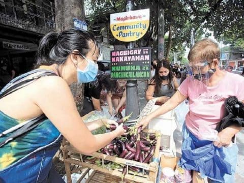 Filipino community pantries bring Jesus’ miracle to life