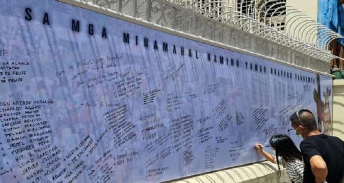 Covid-19 memorial wall at Quiapo Church
