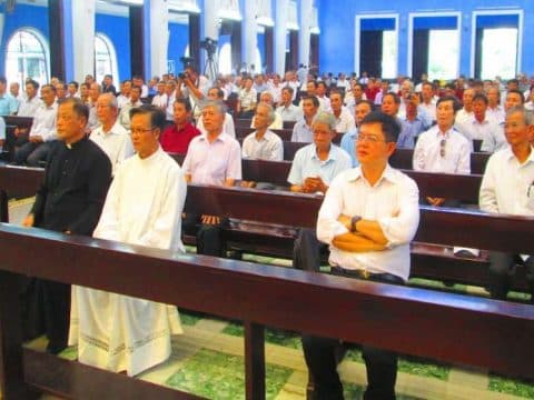 Vietnamese fathers share their spiritual experiences of St. Joseph