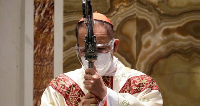 New archbishop installed for Manila