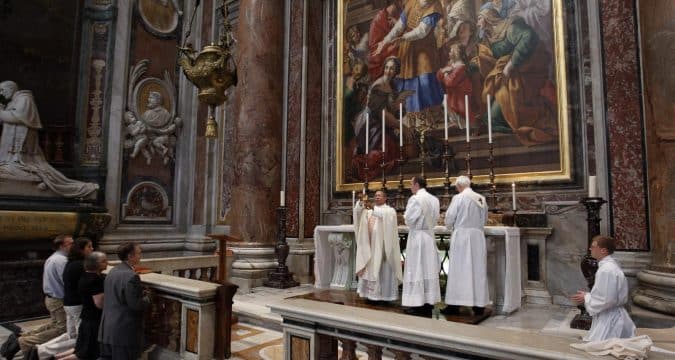 Limits on private Masses in St. Peter’s Basilica remain in place