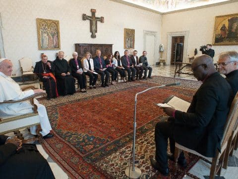 Christians must seek unity, pope tells Lutheran delegation
