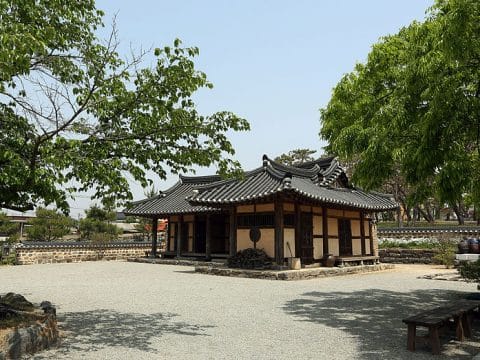 Art complex  honours patron saint of Korea