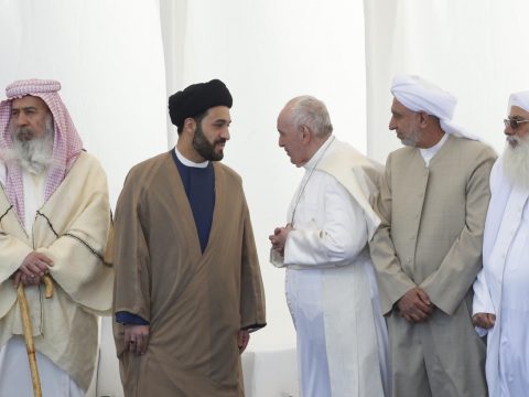 Combat religious illiteracy, pope tells G20 Interfaith Forum
