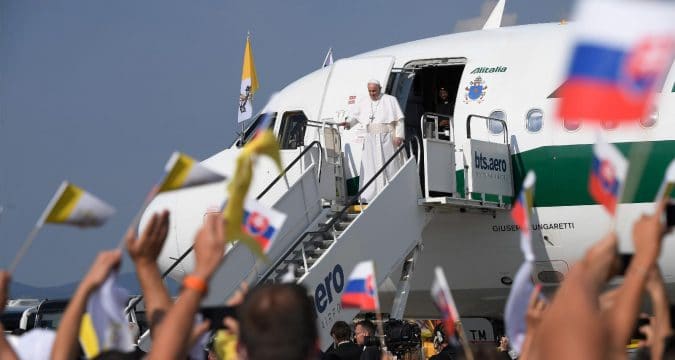 In Slovakia, pope calls for Christian unity and condemns anti-Semitism