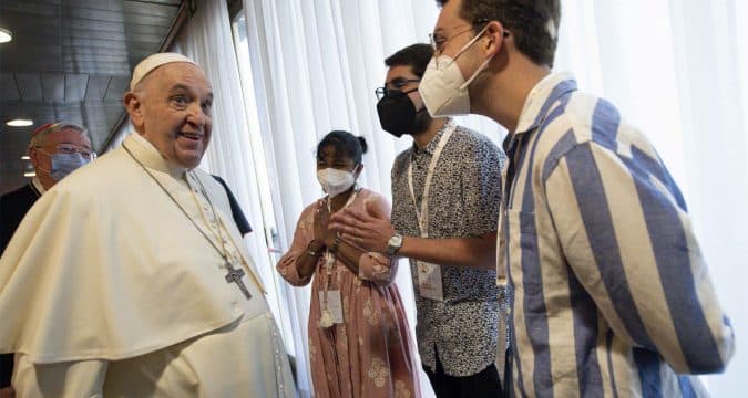 All must have a voice in synodal process pope says